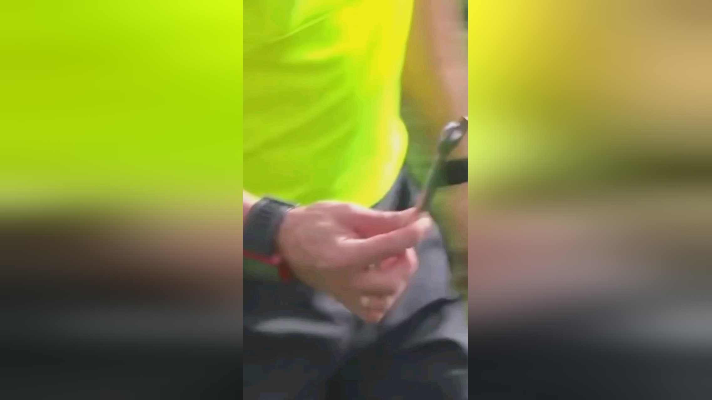 综上亨德森